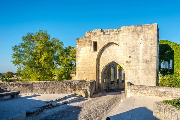 Saint Emilion - Ruins of Brunet Gate - France — Stock Photo, Image