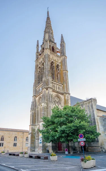 Saint Jean Baptist Kerk van Libourne - Frankrijk — Stockfoto