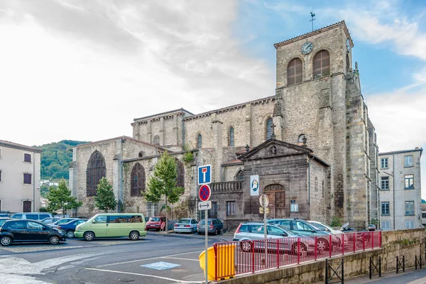 Kostel svatého geny v Thiers - Francie — Stock fotografie