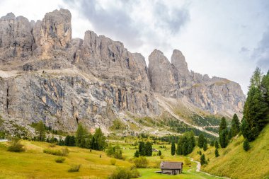 Doğa İtalya Dolomites geçişte Gardena yakınındaki