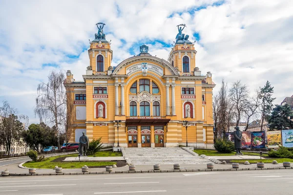 Teatr miejski w Cluj - Napoca miasto w Rumunii — Zdjęcie stockowe