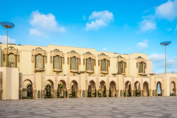 清真寺的哈桑 Ii.in-摩洛哥卡萨布兰卡附近的图书馆 — 图库照片