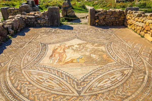 Mosaik aus Bacchus und schlafender Ariadne in der antiken Stadt Volubulis, Marokko — Stockfoto