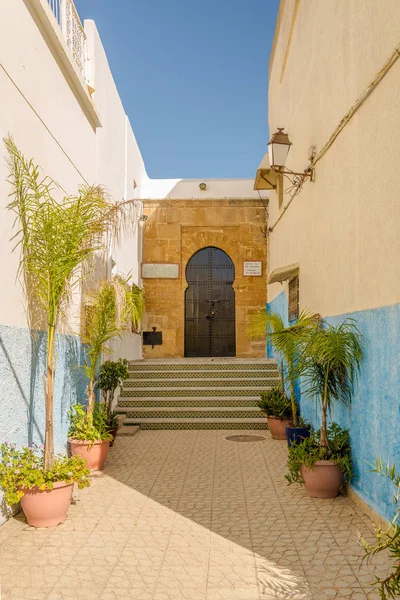 Straat in de Kasbah van de Udayas in Rabat, Marokko — Stockfoto
