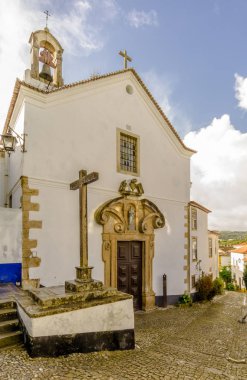 Kilise kutsal ruh Portekiz kasaba Obidos