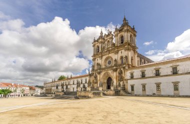 Manzaraya Portekiz Alcobaca Manastırı
