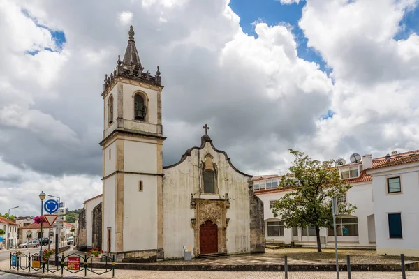 Vista de la iglesia de Martriz en Batalha - Portugal —  Fotos de Stock