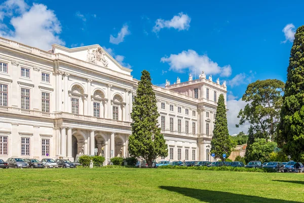 Palacio Nacional de Ajuda en Lisboa - Portugal — Foto de Stock