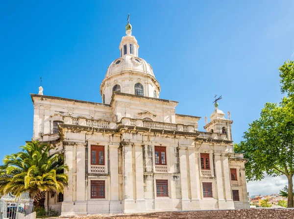 Переглянути на церкви Memoria у Лісабоні, Португалія — стокове фото