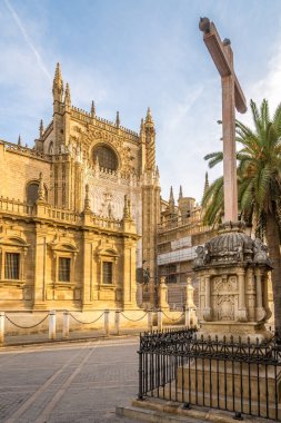 Portal Sevilla Katedrali - İspanya 