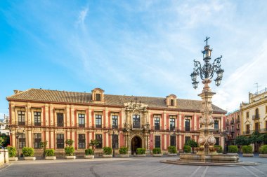 Bina Başpiskoposluğunu yer Virgen de los Reyes Sevilla, İspanya