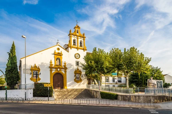 Vista de la iglesia San José y el Espíritu Santo en Córdoba, España —  Fotos de Stock