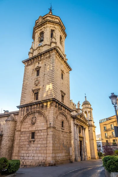 Vista en la iglesia de San Ildefonso en Jaén, España — Foto de Stock