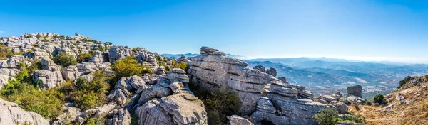 Панорамний вид на скелі формування Ель Torcal Антекера - Іспанія — стокове фото