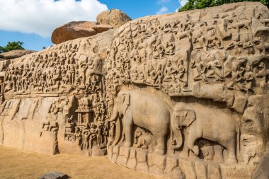 Asya 'nın en büyük kaya kolları - Mamallapuram' daki Ganj 'ın Çöküşü - Tamil Nadu, Hindistan