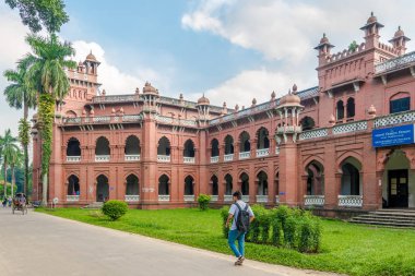 Dhaka Üniversitesi Bina Görünümü - Bangladeş