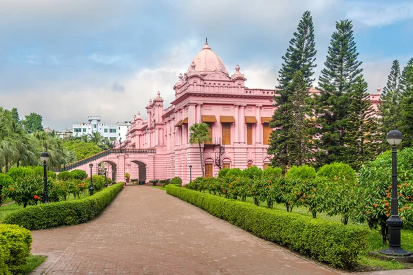 Vue au Palais Mughal - Ahsan Manzil à Dacca, Bangladesh — Photo