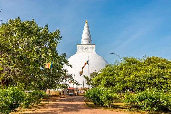Anuradhapura Sri Lanka Febrero 2020 Vista Stupa Mirisawetiya Anuradhapura Anuradhapura — Foto de Stock