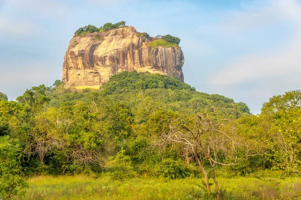 Widok Skałę Sigiriya Miasta Sri Lanka — Zdjęcie stockowe