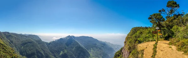 Вид Вершину Холма Worlds End Национальном Парке Хемплэйнс Шри Ланка — стоковое фото