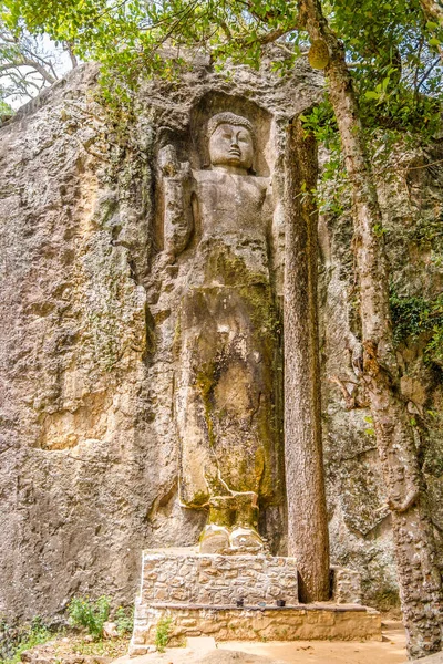 Temple Rocheux Dhowa Grande Image Inachevée Bouddha Sri Lanka — Photo