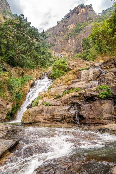Vista Ravana Falls Atração Turística Popular Sri Lanka — Fotografia de Stock