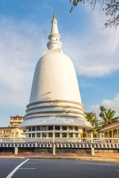 Udsigt Colombo Fort Temple Gaderne Colombo Sri Lanka - Stock-foto