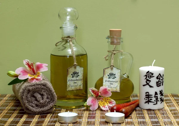 natürmort Thai masaj spa çiçekleri