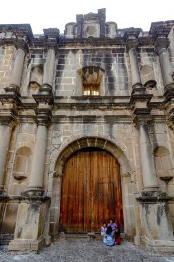 Antigua Guatemala Şehir Mimarisi İspanyol tarzı