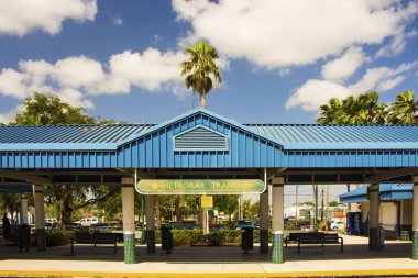 Batı Palm Beach manzarası, sokaklar, tren istasyonu, Miami Hayvanat Bahçesi 