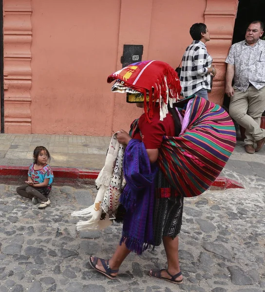 Місто Антигуа Гватемала Оленячому Місці Шизопанічного Колоніалізму — стокове фото