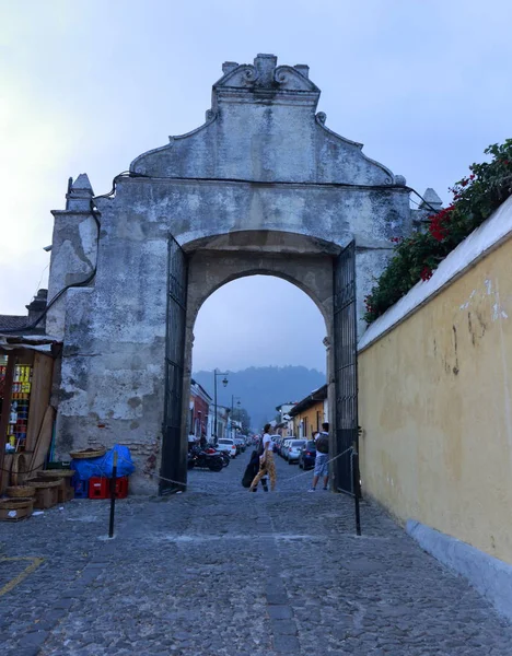 パガナセル アンティグア グアテマラの人々 都市と建築の詳細 — ストック写真