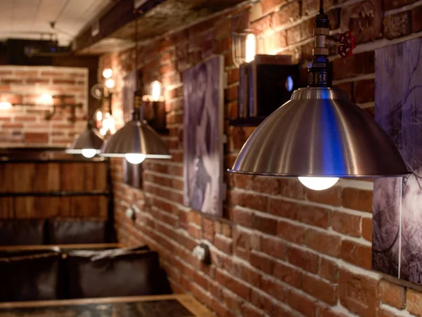 Loophole in the loft style in the interior of the bar — Stock Photo, Image
