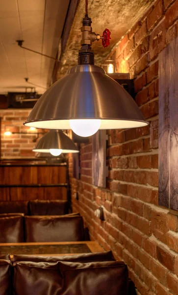 Kaçamak loft tarzı bar iç