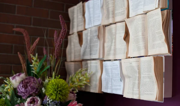 Painéis decorativos de livros antigos — Fotografia de Stock