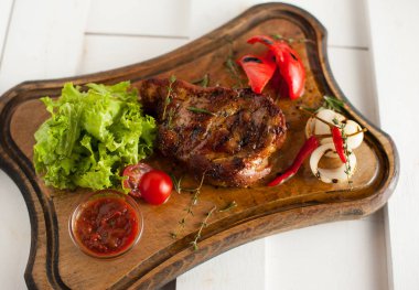 ızgara domuz eti boyun biftek