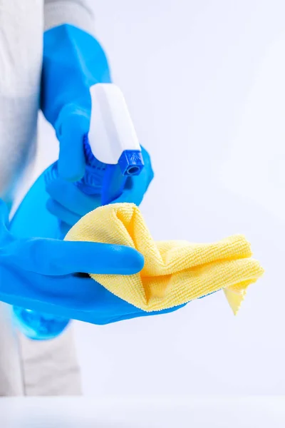 Young Woman Housekeeper Doing Cleaning White Table Apron Blue Gloves — Stock Photo, Image