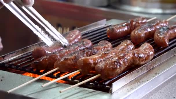 Grillezett Kolbász Taipei Tajvan Tajvani Híres Ínyenc Utcai Barbecue Élelmiszer — Stock videók