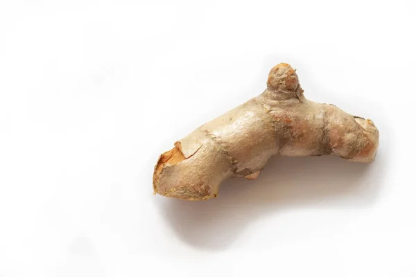 Beyaz arkaplanda zerdeçal ritimleri.