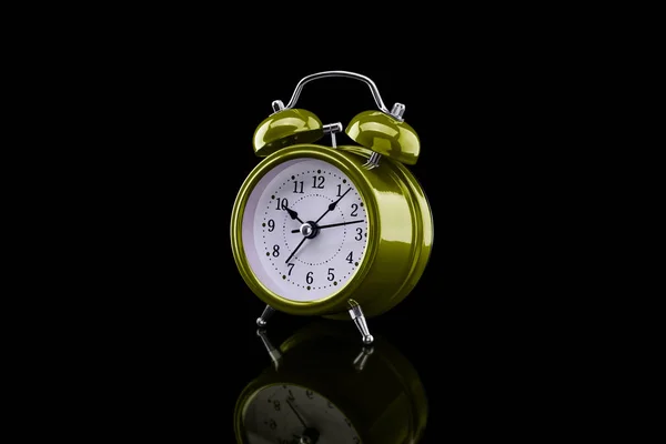 Despertador de reloj analógico —  Fotos de Stock