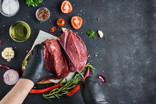 Butcher Cuts Large Piece Fresh Meat Tenderloin Knife Which Lies — Stock Photo, Image