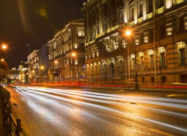 Saint Petersburg gece sokak