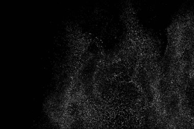 Siyah arka plan üzerine izole beyaz grenli doku. Toz kaplaması. Hafif renkli gürültü granül. Kar vektör öğeleri. Dijital olarak oluşturulan görüntü. İllüstrasyon, Eps 10.