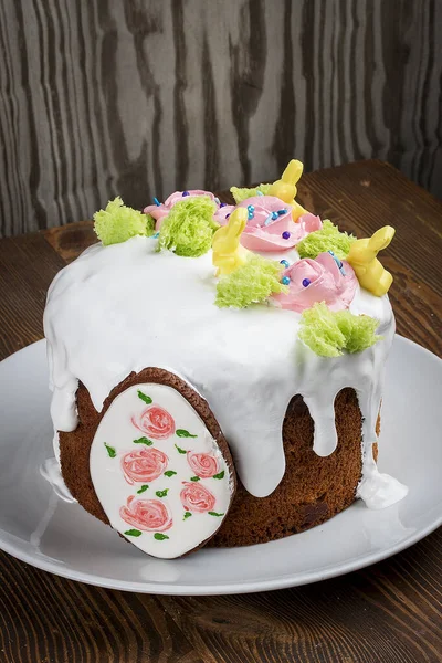 Easter Cake Kulich Traditional Easter Sweet Bread Decorated Meringue Candy — Stock Photo, Image