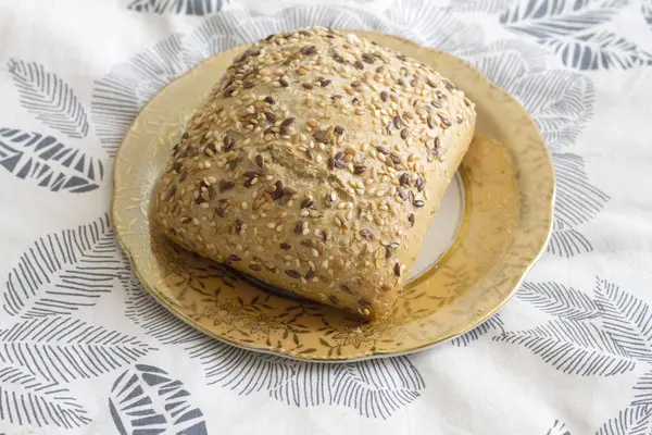 Farklı tohumların küçük ekmek