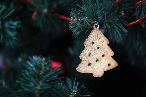 Hermosa Decoración Del Árbol Navidad Con Juguetes Navidad Guirnaldas — Foto de Stock