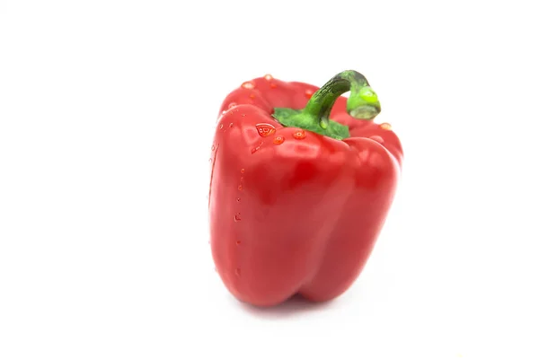 Ripe Fresh Organic Bell Peppers Dew Drops Isolated White Background — Stock Photo, Image