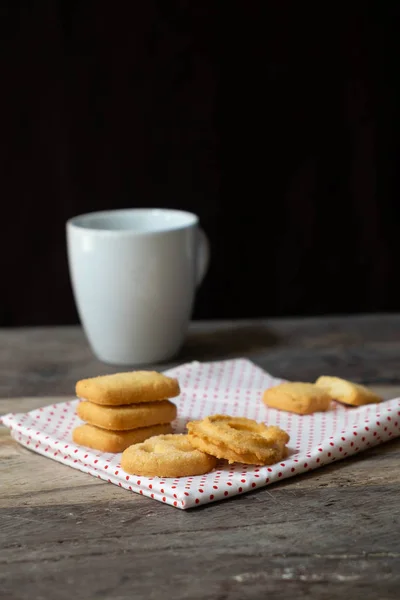 Butter cookies on the Wooden Background — Stock Photo, Image