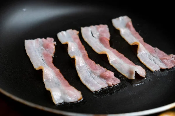 Fette Pancetta Fritta Fresca Una Padella Colazione — Foto Stock