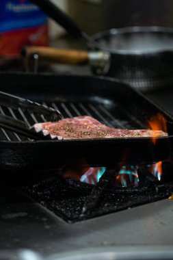 ızgara domuz pirzola